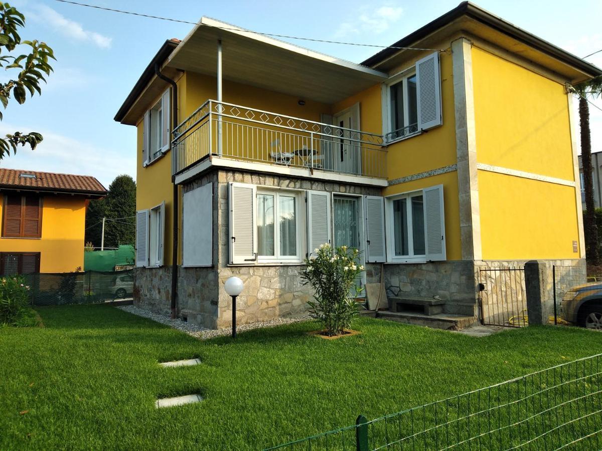 Hotel Marconi 11 Bardello Exterior foto